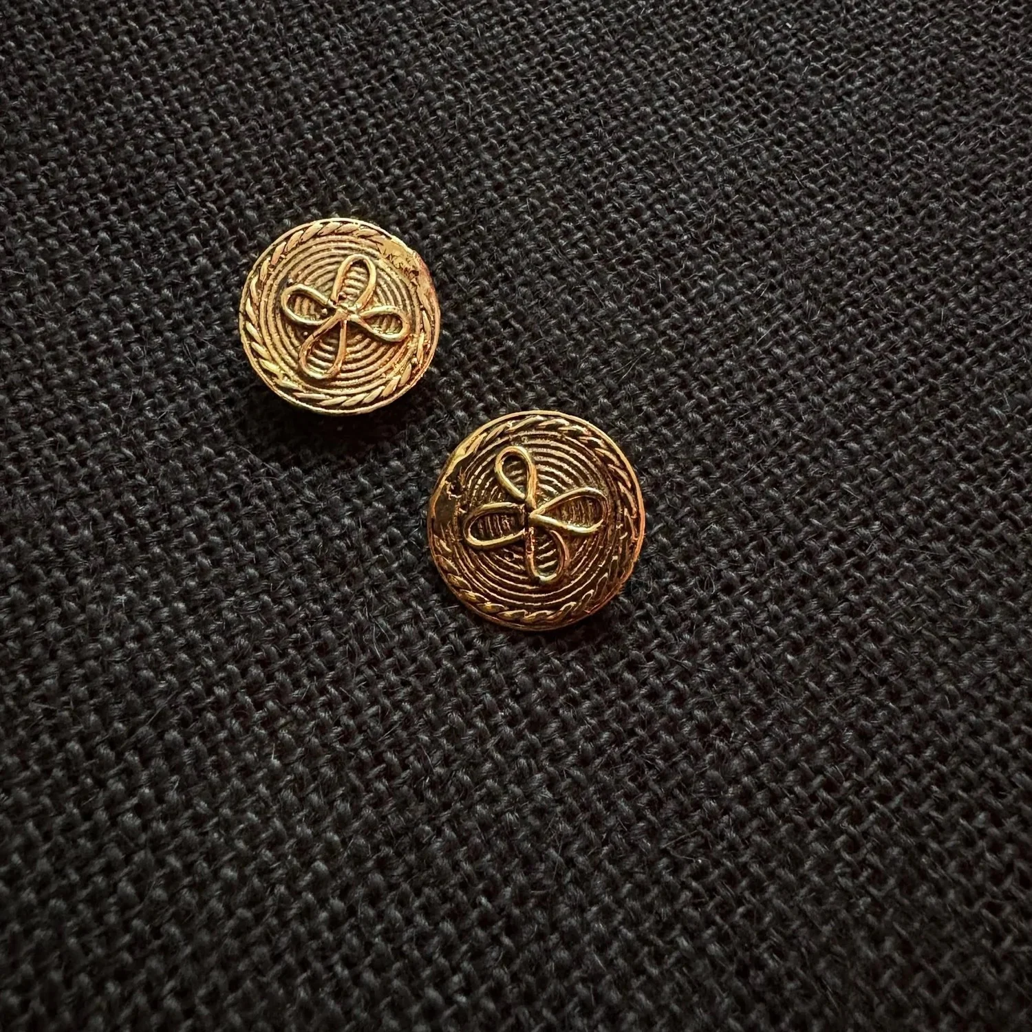 Spiral Bloom Studs · HJ-ER-001