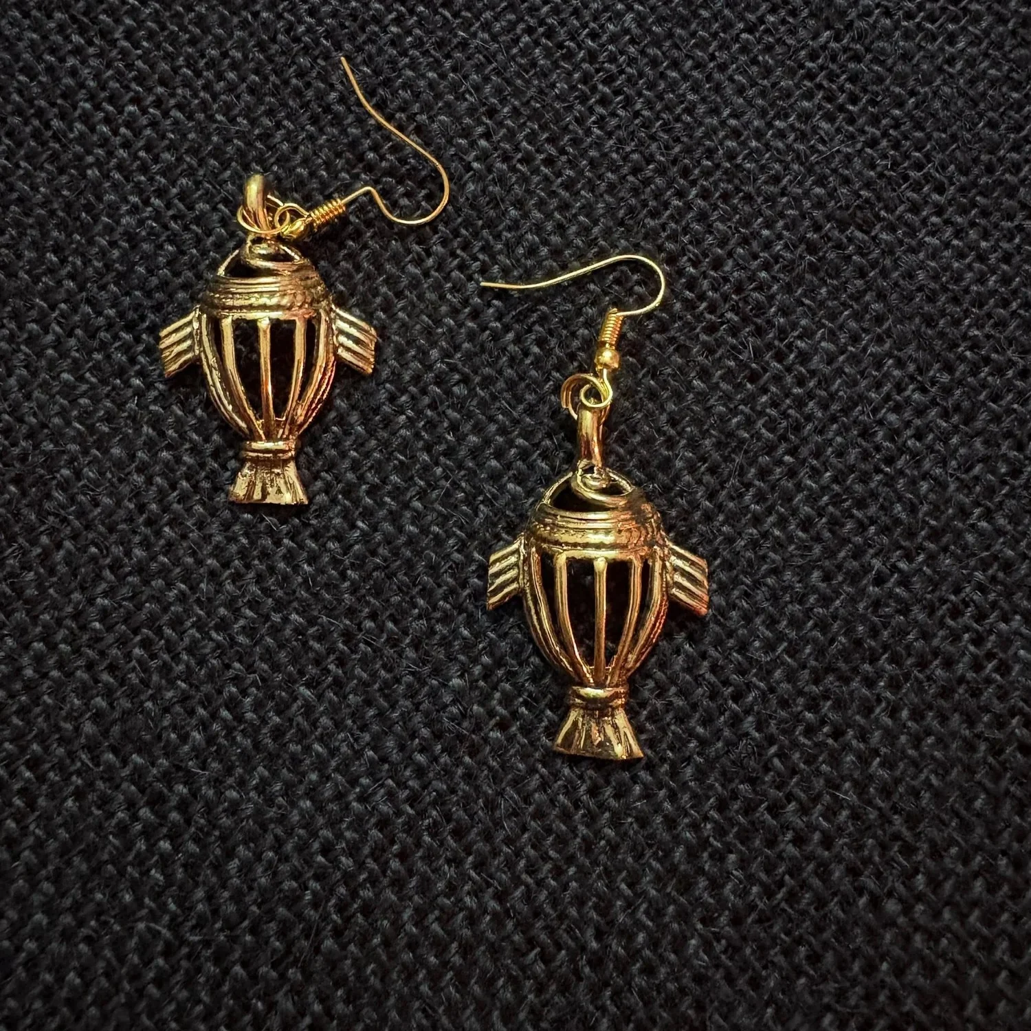 Vessel Drop Earrings · HJ-ER-009