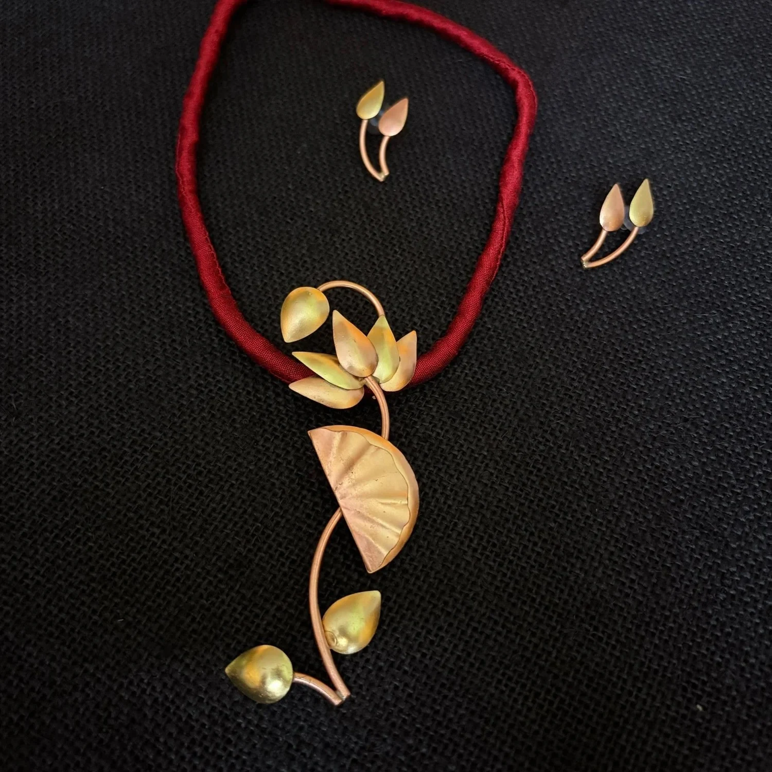 Lotus Cascade Set · HJ-NS-003