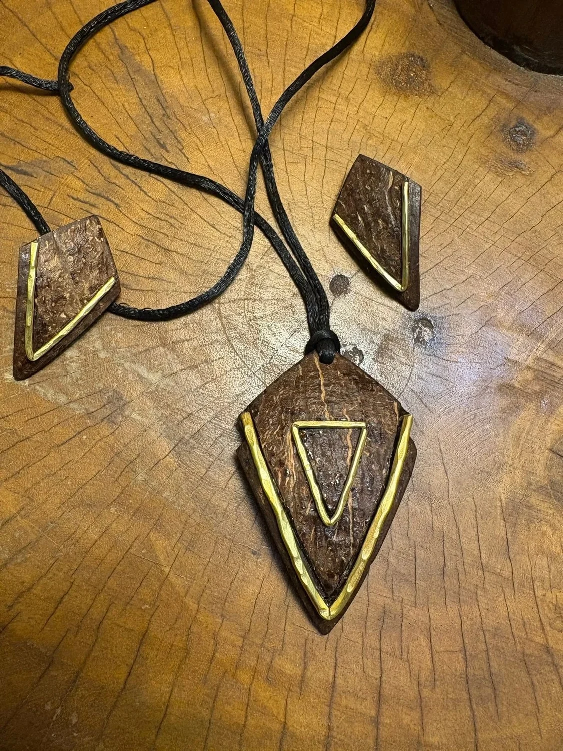 Layered Triangle Set · HJ-NS-007